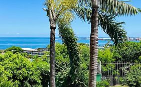 Tunui City Apartment - Quiet & Pool